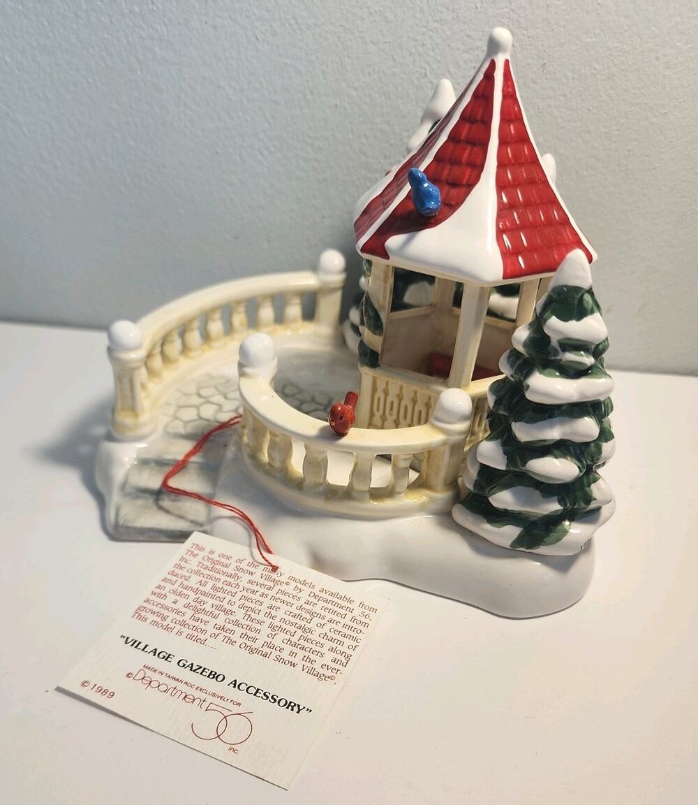 Dept 56 1989 Snow Village Accessory VILLAGE GAZEBO #51462 With Box Retired